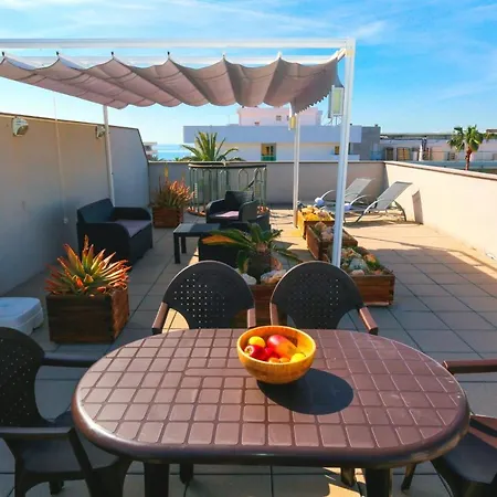Atic Planet - Only Families Apartment Cambrils
